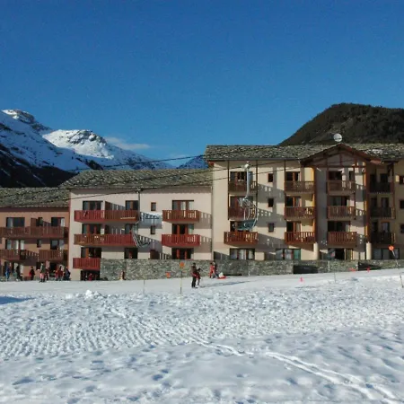 Apartment Cosy 4 Pers Au Pied Des Pistes, Balcon Et Wifi - Fr-1-508-128